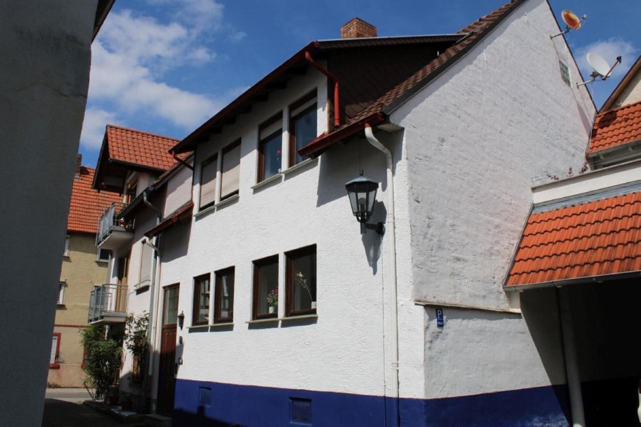 Appartamento Haus Haas Zimmer&Fewo Lauda-Königshofen Esterno foto